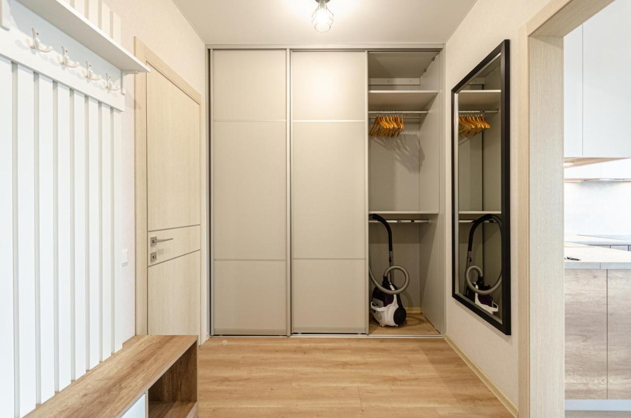 קייב Petrovdom 5-25 In Cozy Apartment In Residential Complex "Beresteiskyi" מראה חיצוני תמונה