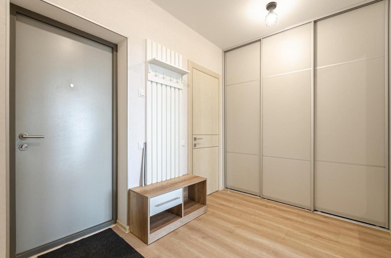 קייב Petrovdom 5-25 In Cozy Apartment In Residential Complex "Beresteiskyi" מראה חיצוני תמונה