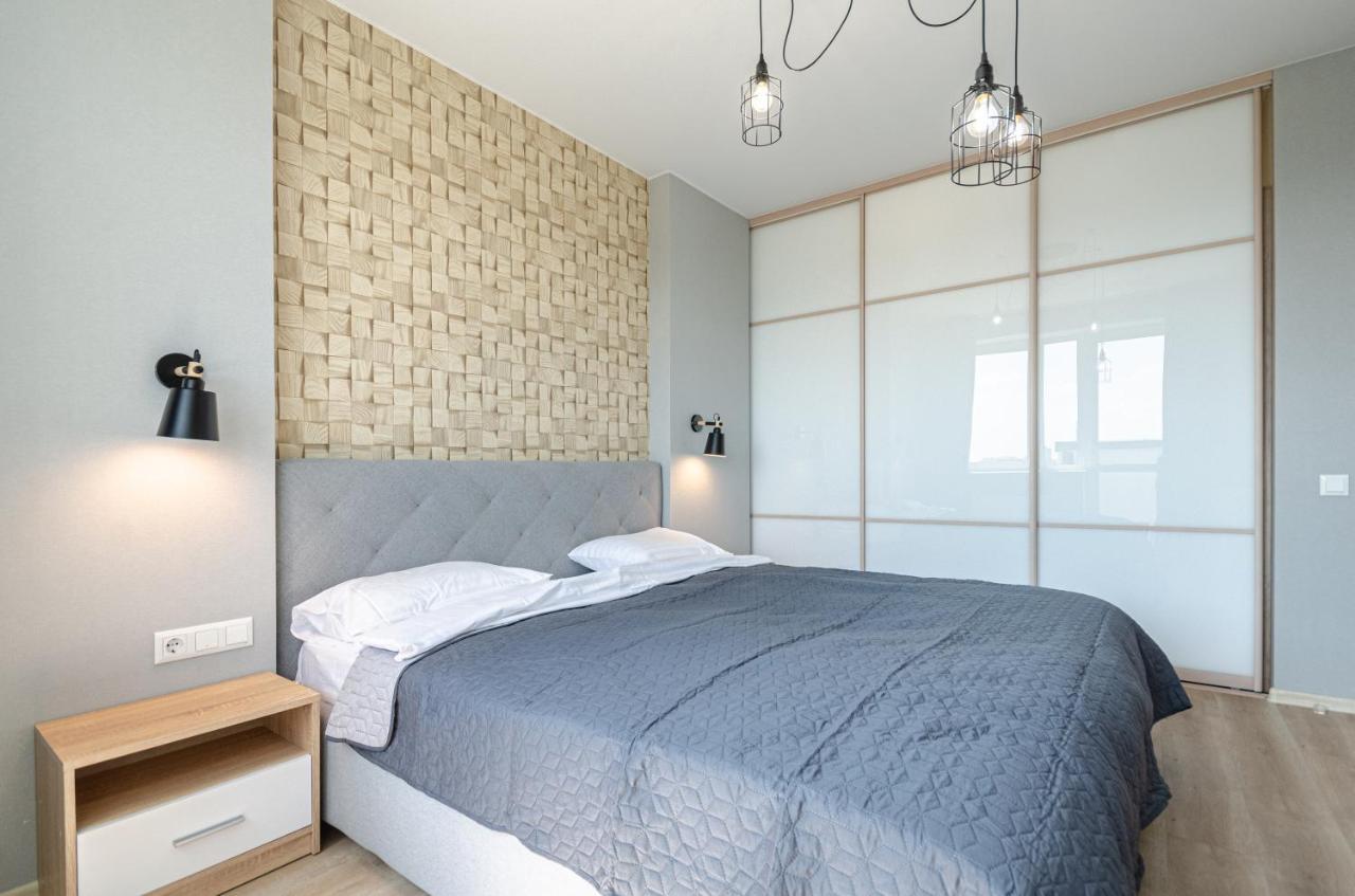 קייב Petrovdom 5-25 In Cozy Apartment In Residential Complex "Beresteiskyi" מראה חיצוני תמונה