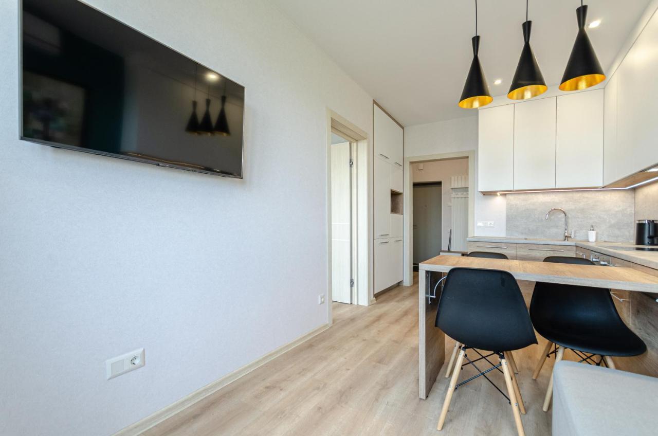 קייב Petrovdom 5-25 In Cozy Apartment In Residential Complex "Beresteiskyi" מראה חיצוני תמונה