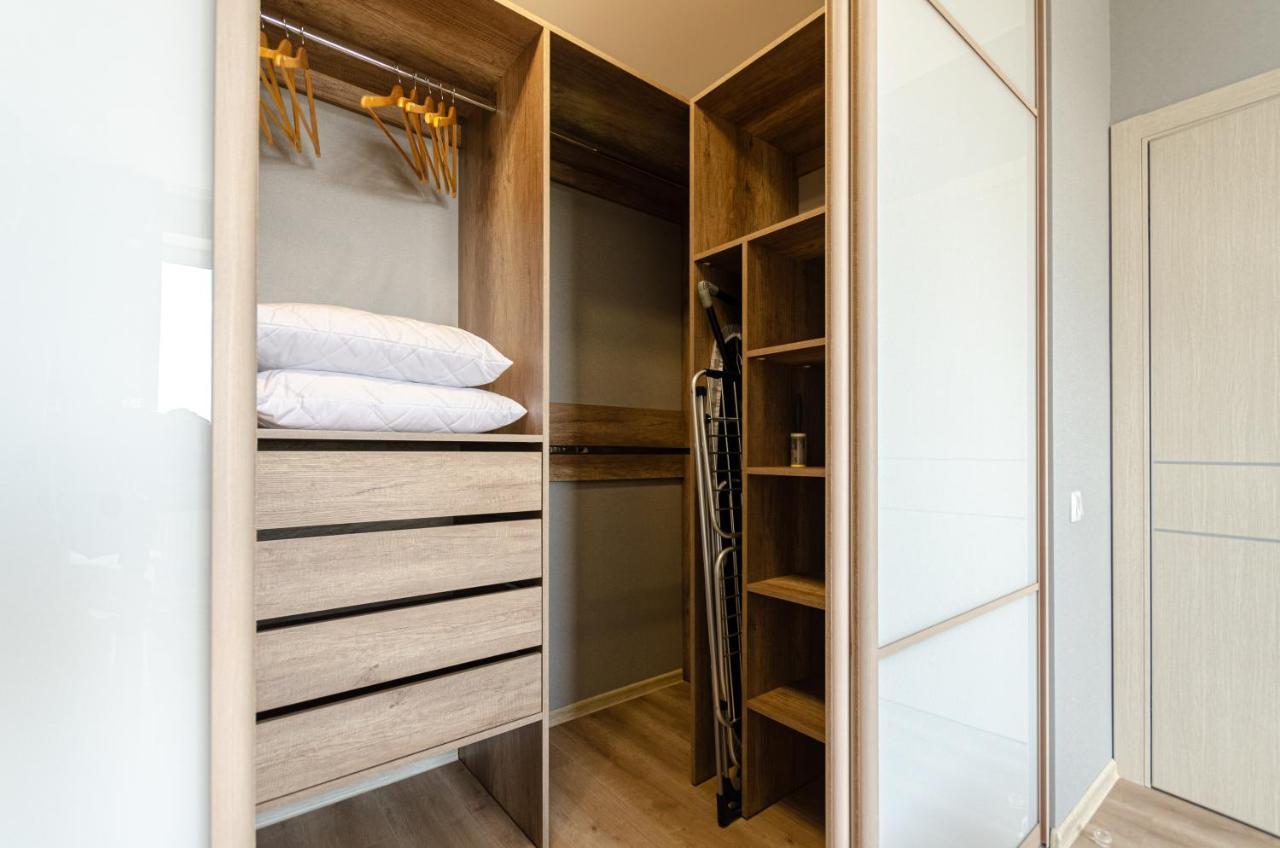 קייב Petrovdom 5-25 In Cozy Apartment In Residential Complex "Beresteiskyi" מראה חיצוני תמונה