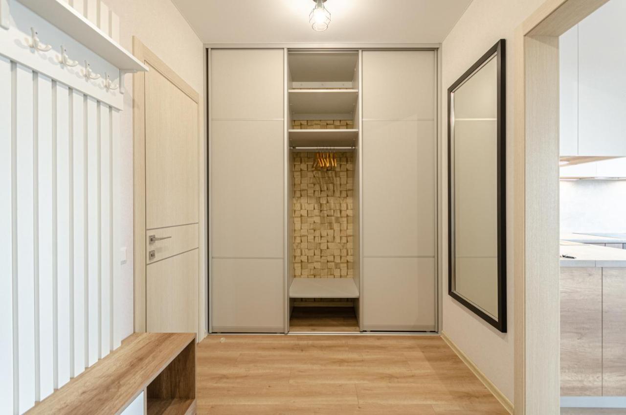 קייב Petrovdom 5-25 In Cozy Apartment In Residential Complex "Beresteiskyi" מראה חיצוני תמונה